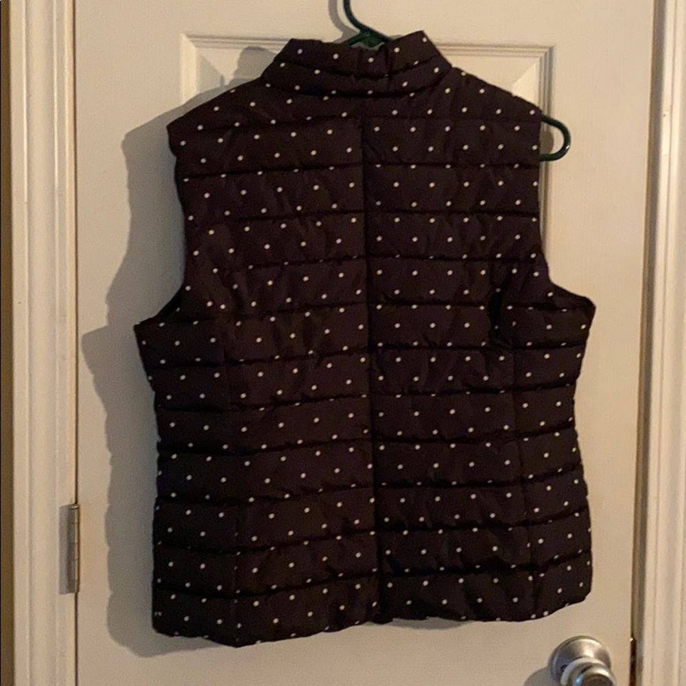 Vest - Picture 3 of 3